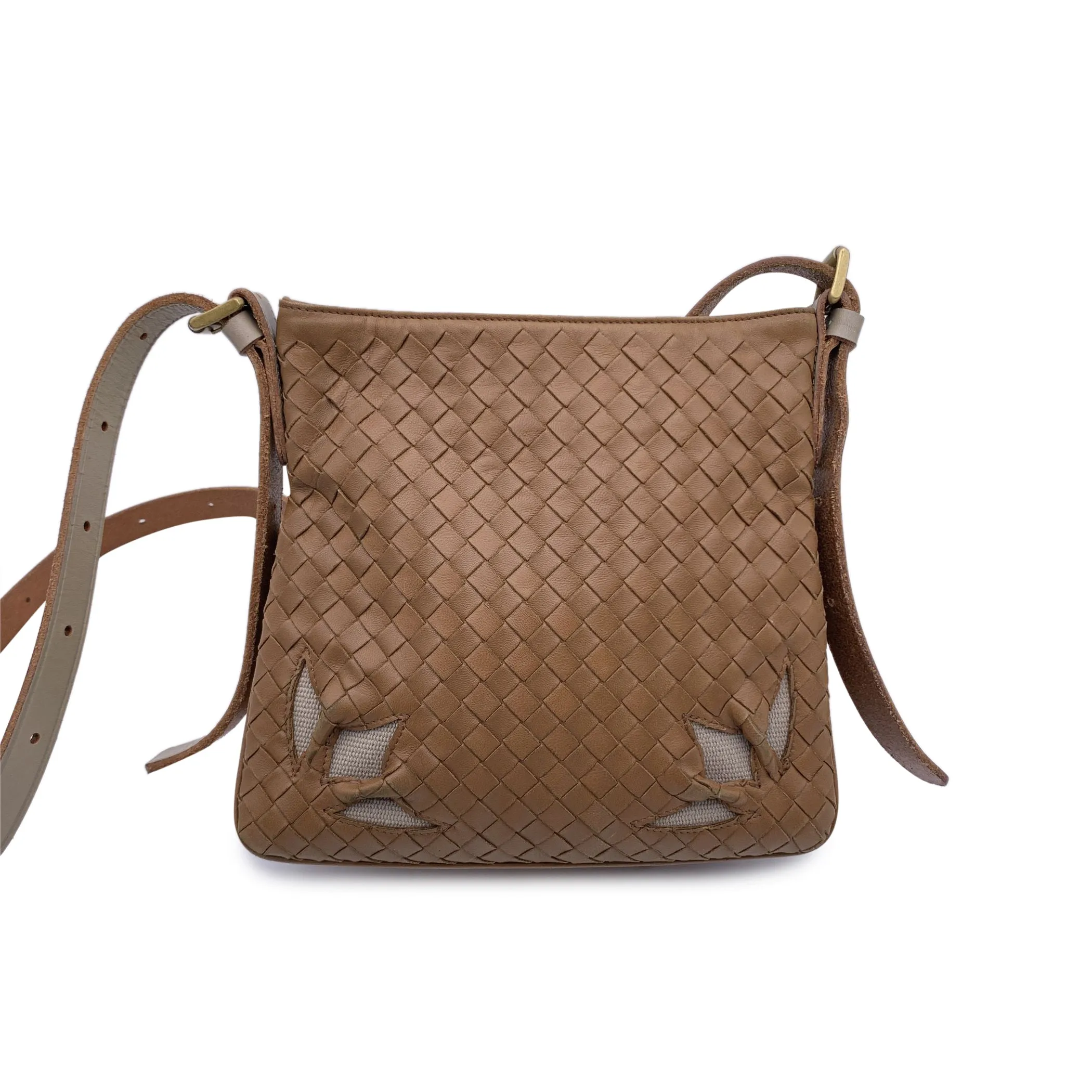 BOTTEGA VENETA Beige Cut Out Intrecciato Leather Woven Shoulder Bag