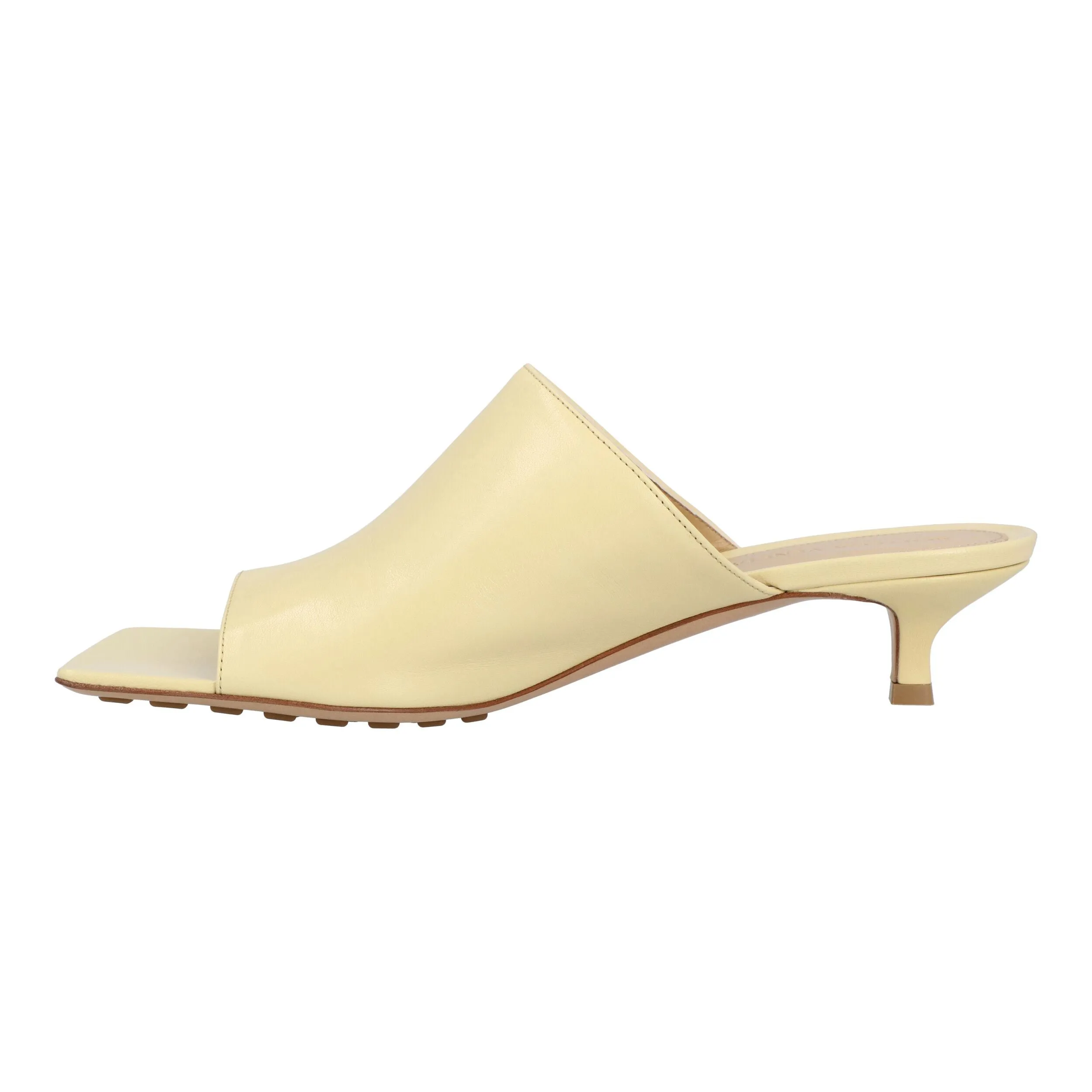 Bottega Veneta Women Stretch Mule in white Lambskin