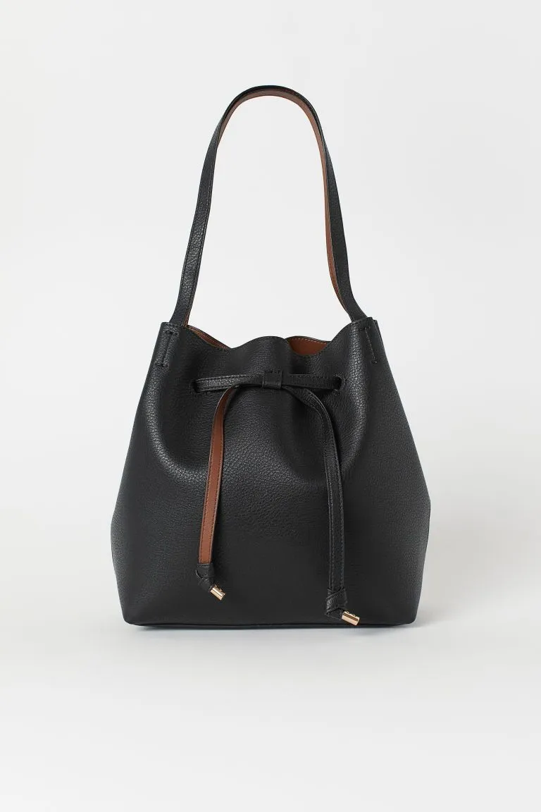 Bucket bag