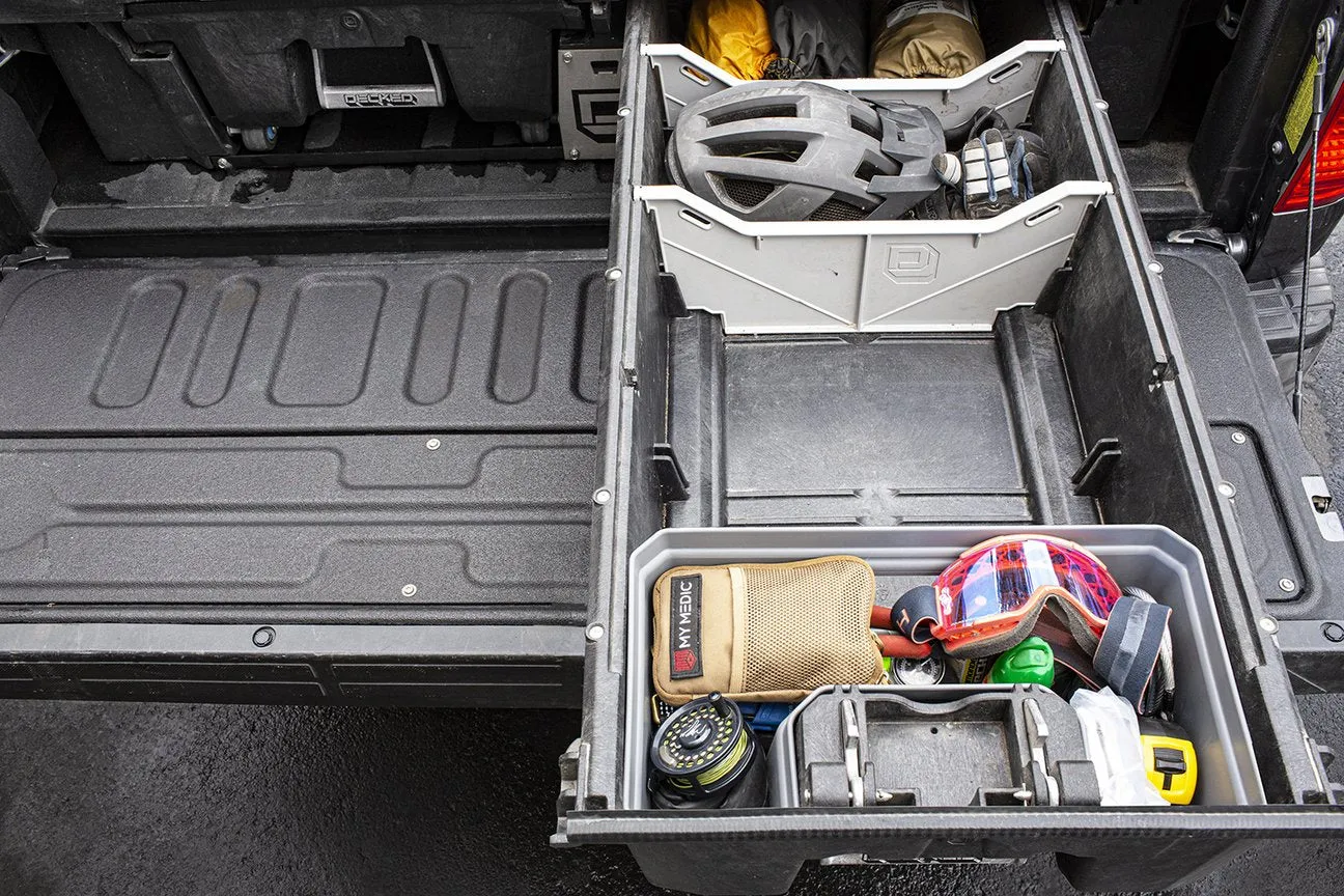 Decked Drawerganizer™ | Dimensions 17.625" W × 10.125" L × 8" H
