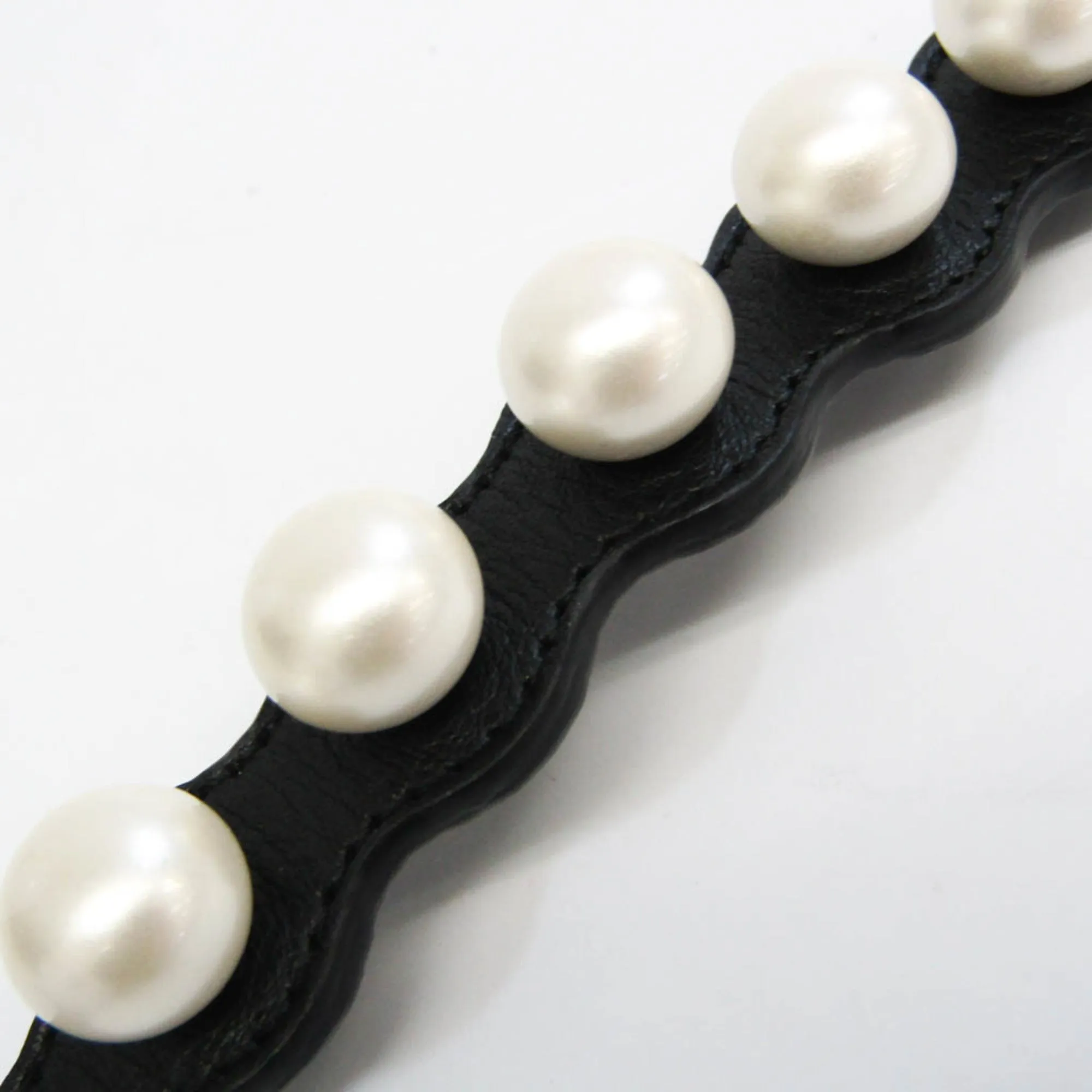 FENDI Faux Pearl Choker Leather,Metal Bangle Black,Gold