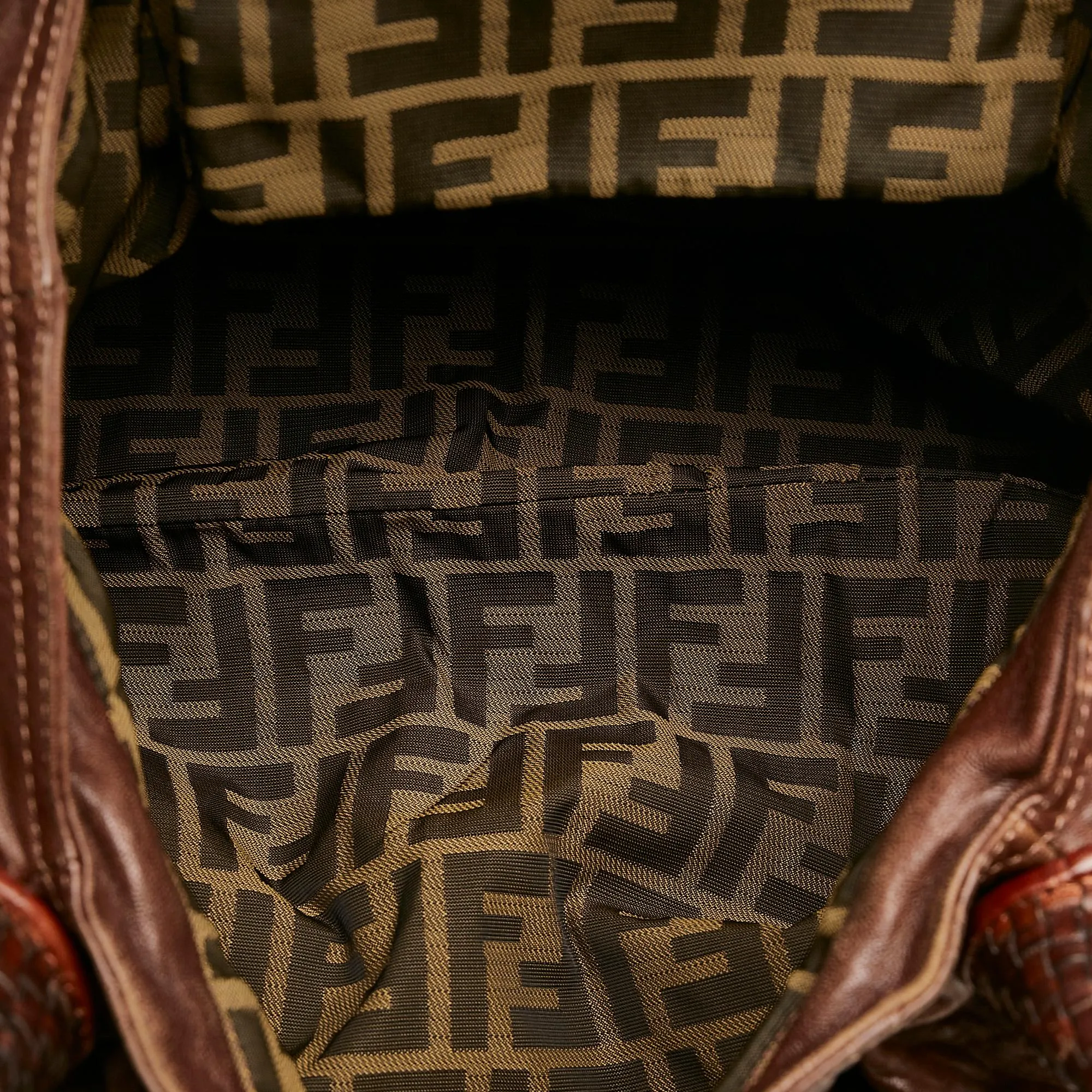 Fendi Spy (SHG-Ny2LJh)