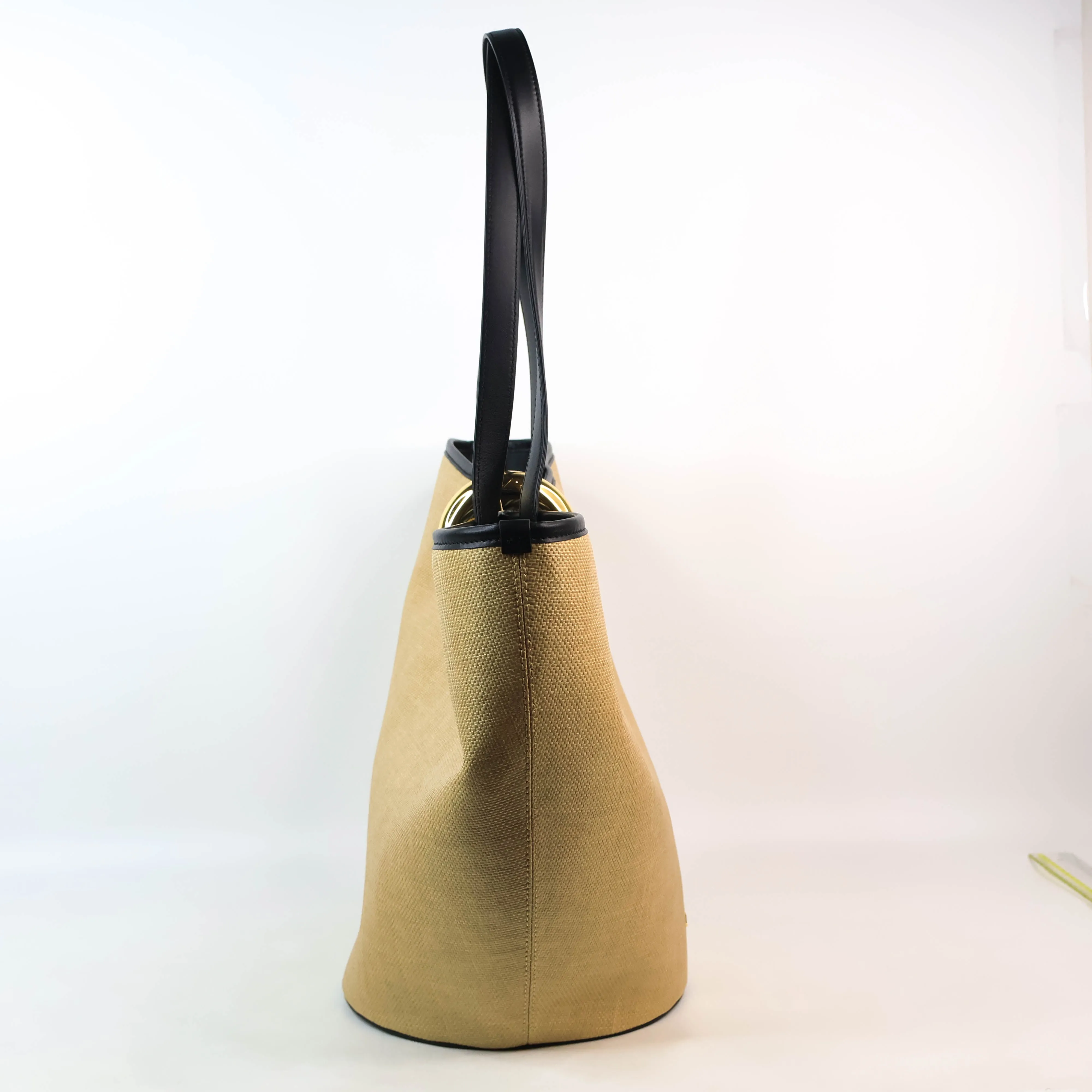 Jacquemus Le Bambola Bucket Beige Black