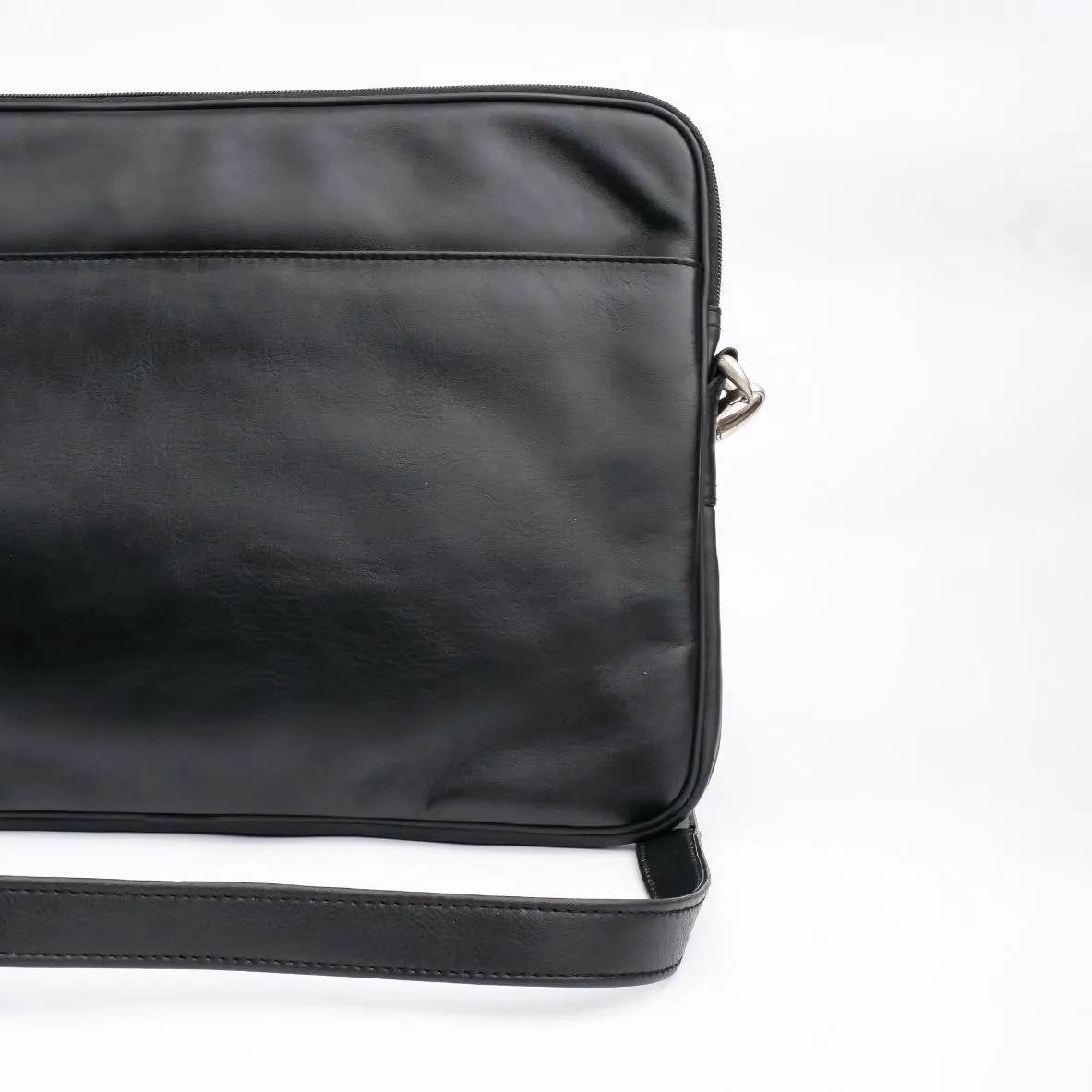 The Folio Sleek Slim Black Leather Laptop Bag